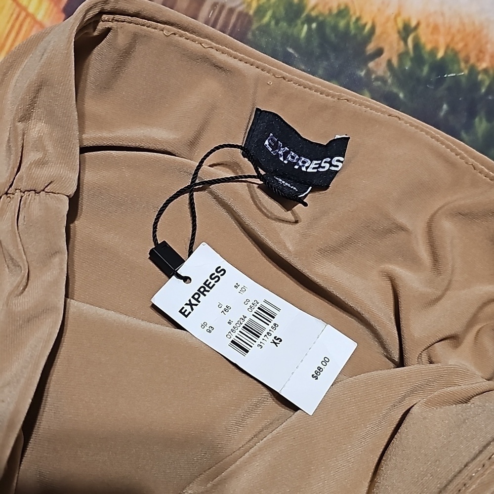 Express Ruched Tan Skirt Size XS - Picture 3 of 6